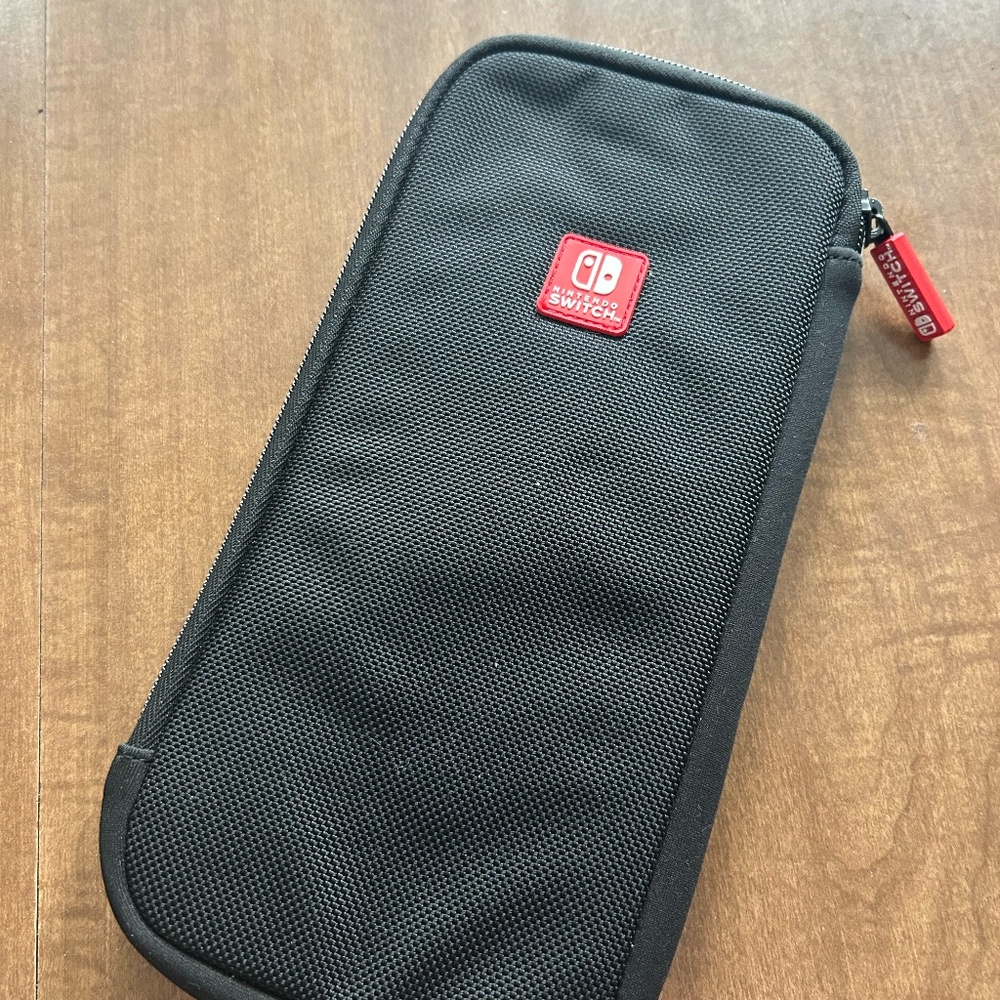 Switch pouch